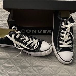 New Black Converse Size 9 Mens